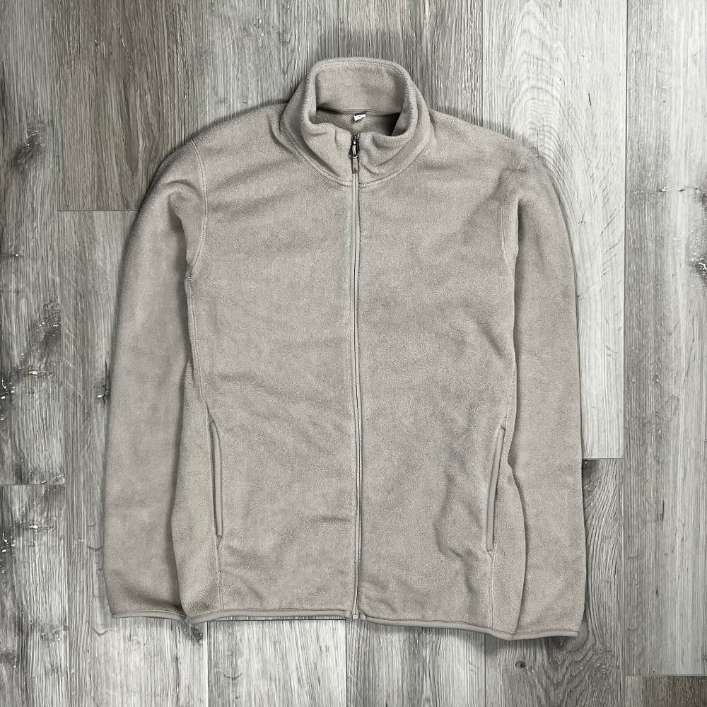Uniqlo Brown Medium Fleece Zip Up Jacket
